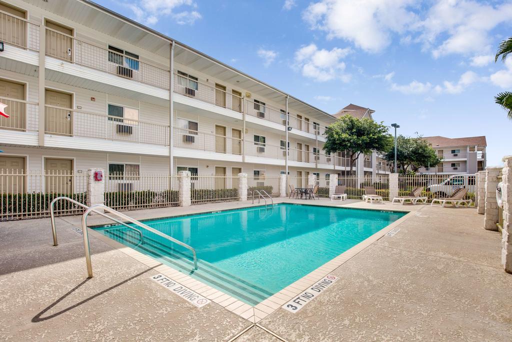 Studio 6-Houston, Tx - Clear Lake Friendswood المظهر الخارجي الصورة
