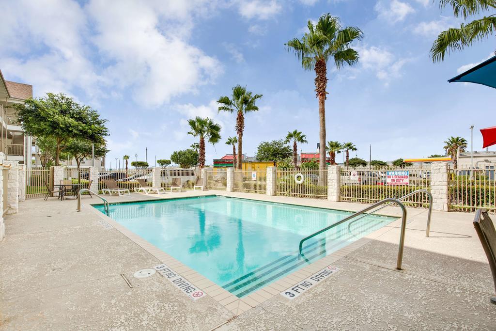 Studio 6-Houston, Tx - Clear Lake Friendswood المظهر الخارجي الصورة