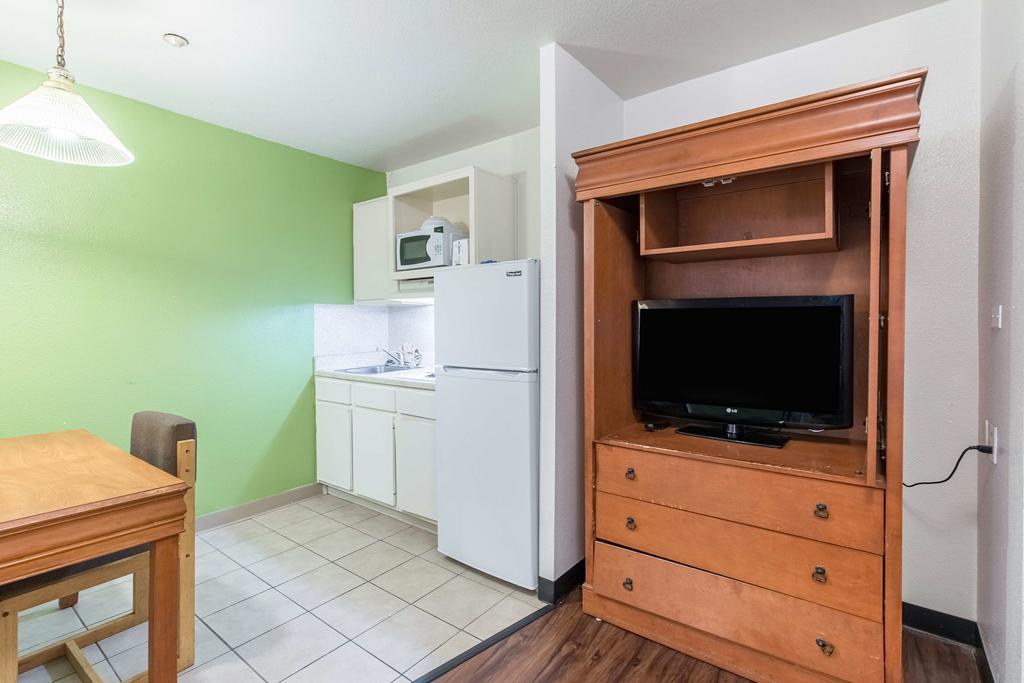 Studio 6-Houston, Tx - Clear Lake Friendswood المظهر الخارجي الصورة